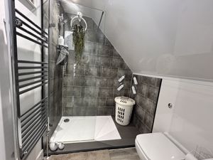 Photo 17- click for photo gallery